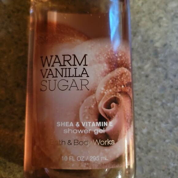 Set of 2 Bath & Body Works Warm Vanilla Sugar 10 oz Shower Gel 8 oz Body Cream - Picture 4 of 5